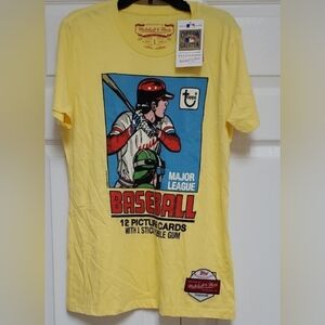 Mitchell & Ness Cooperstown Collection T-Shirt/Yellow